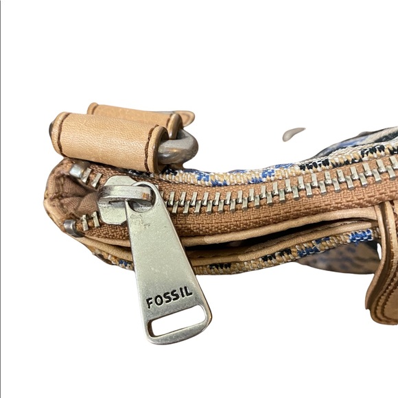 VTG Fossil Crossbody Bag Purse Natural Leather Textile Cowhide Blue 10”X 10.5” - Picture 9 of 14